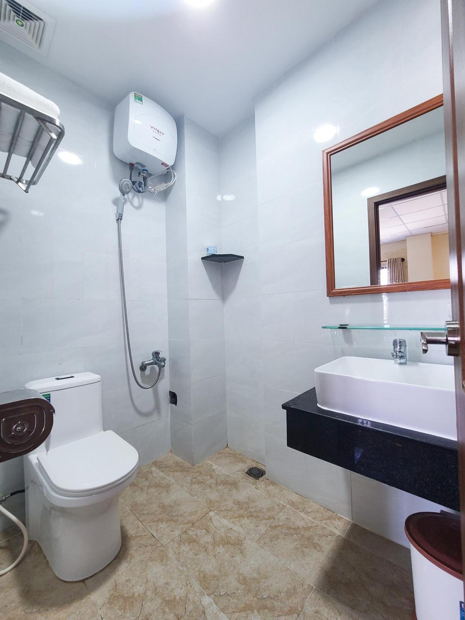 Thanh Nien Guest House Cidade de Ho Chi Minh Exterior foto